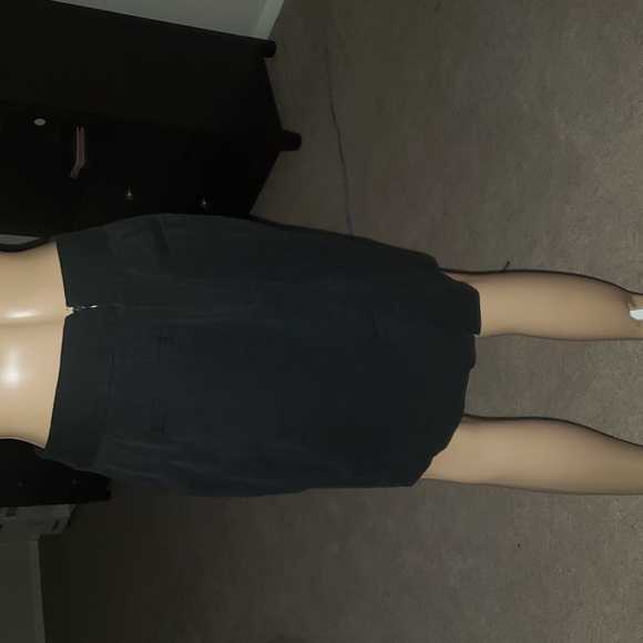 Banana Republic 6 simple black skirt back pockets - Picture 2 of 7